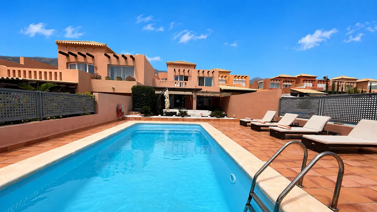 Casa Bello