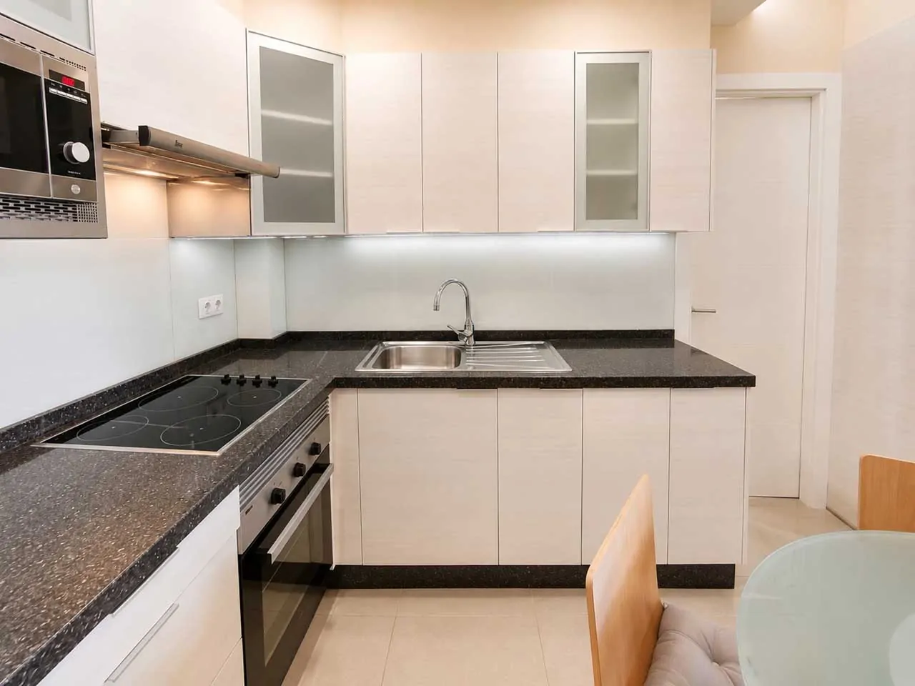 Apartment Pearly Grey