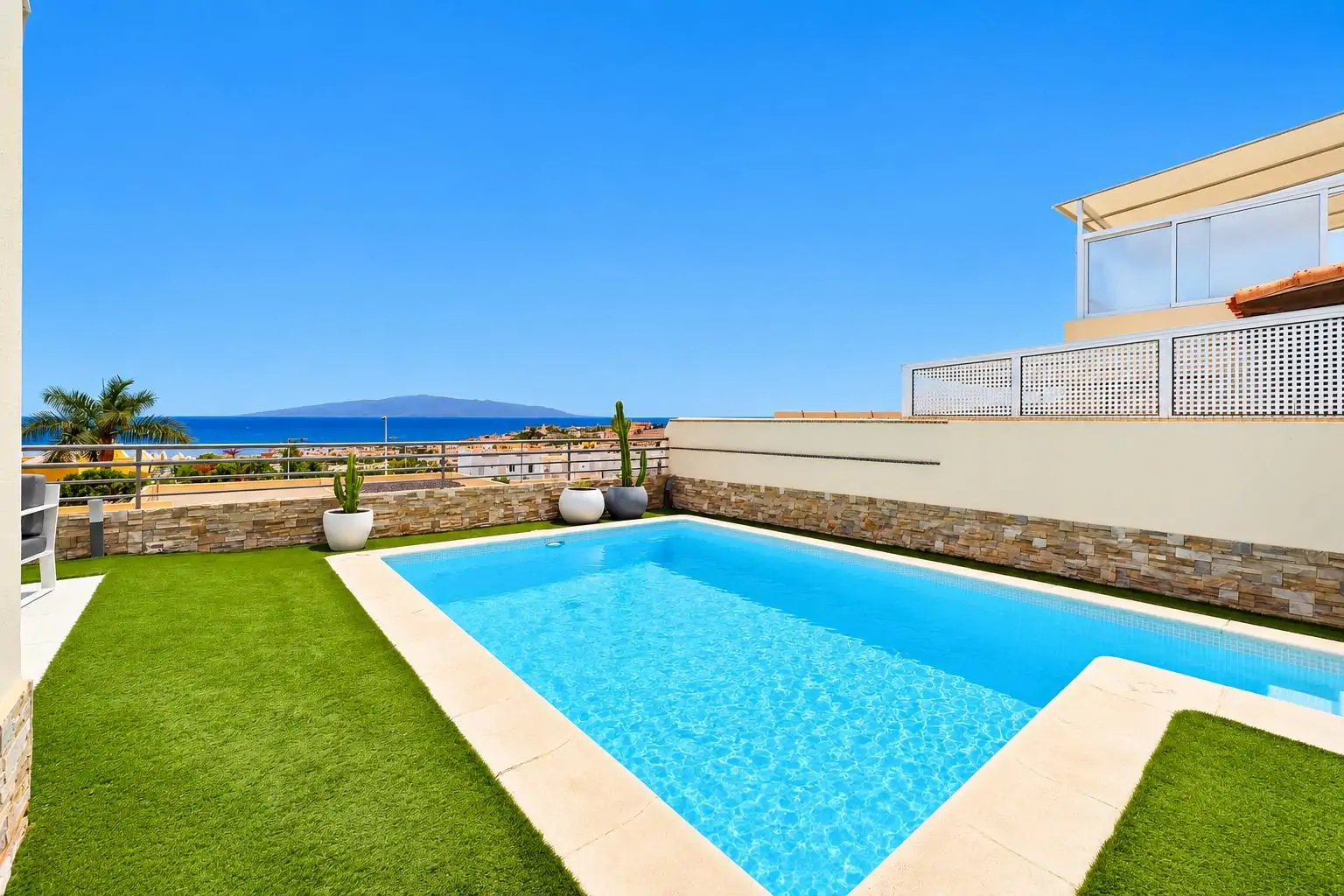 Villa Maryam