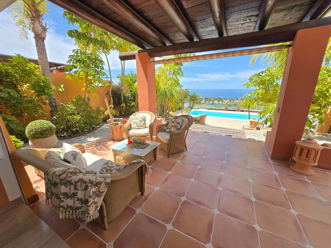 Villa Ballesteros
